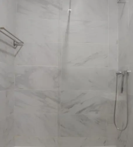 Tomas Flat Front Daire Porto