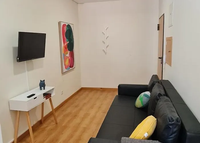 Tomas Flat Front Порту