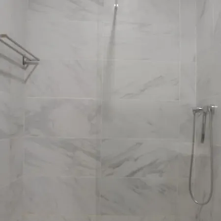 Tomas Flat Front דירה פורטו