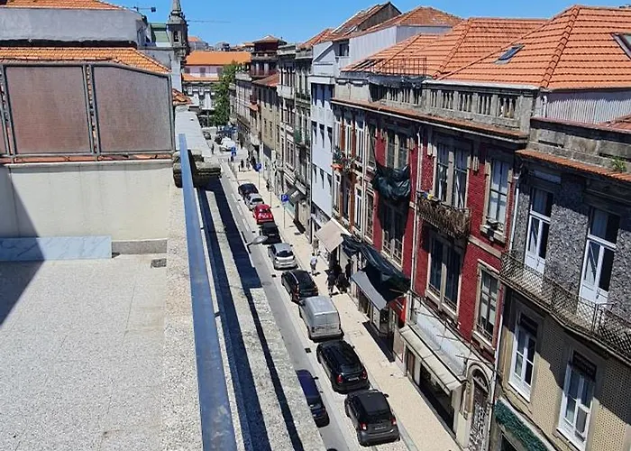 Tomas Flat Front 아파트 *